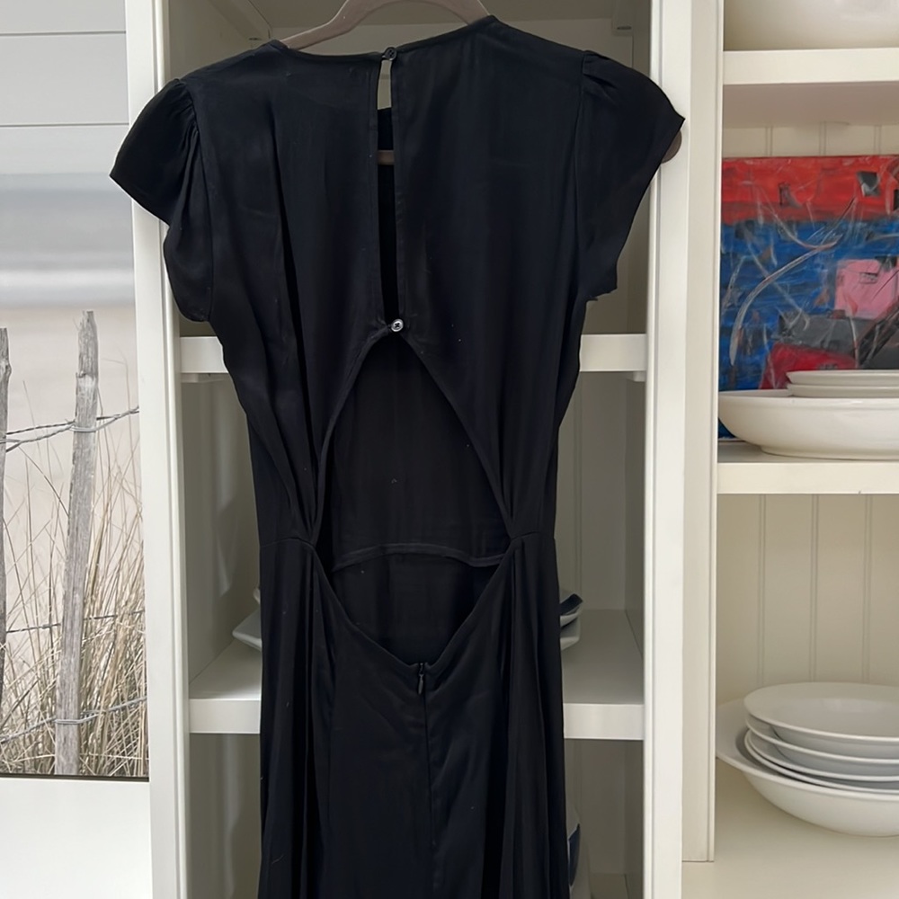 Reformation Black Midi dress - Picture 6 of 10